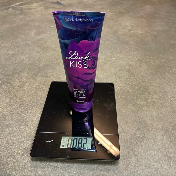 Bath & Body Works Dark Kiss Ultra Shea Body Cream - Picture 5 of 5